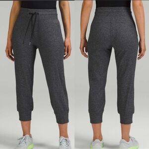 Lululemon Ready To Rulu Pant Jogger 25” Heathered Black Grey Women’s Size 8